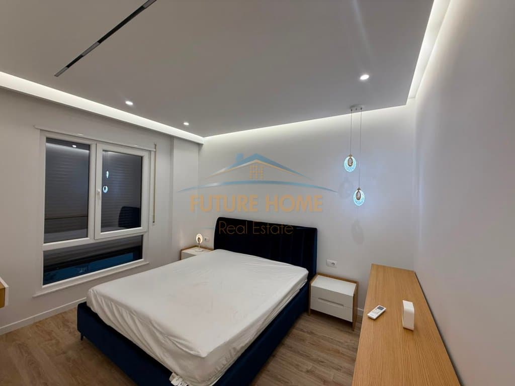 Shitet, Apartament 2+1+2, Rezidenca Erli, Tiranë 4