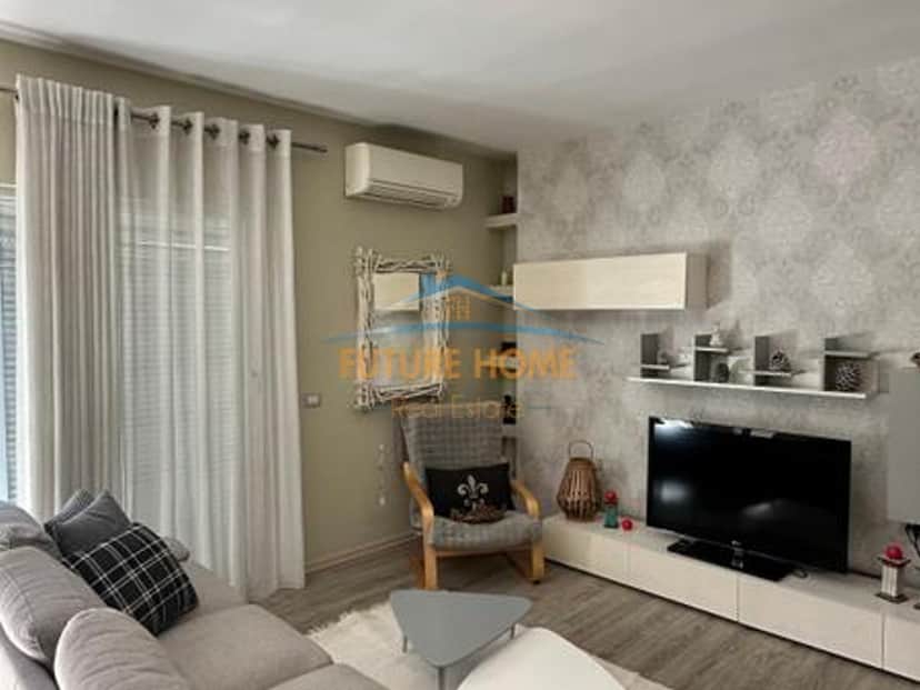 Shitet,Apartament 2+1, Selitë, Tiranë 1