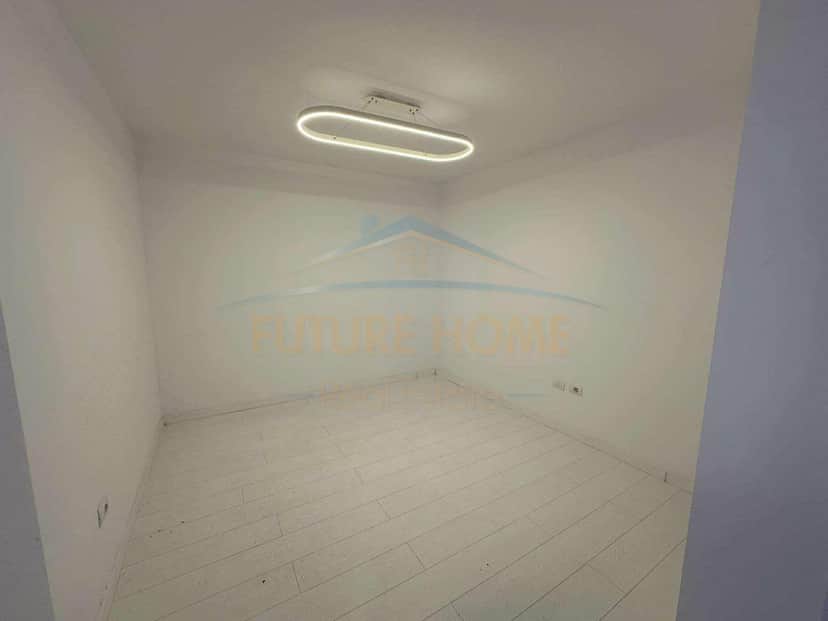 Shitet Apartament 1+1 , Zogu i Zi , Tiranë 1