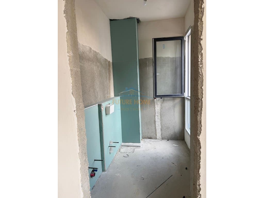 Shitet, Apartament 2+1+2, prane Fushës së Alidemit, Tiranë, Tiranë. 4