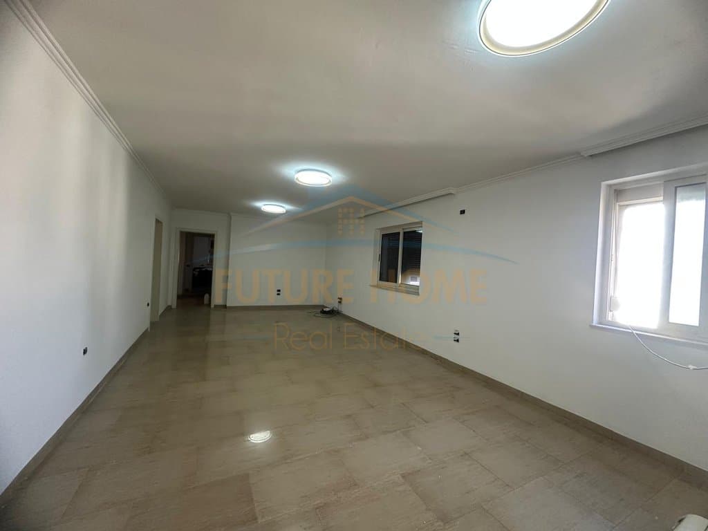 Qera, Apartament 3+1, Rruga e Durresit, Tirane 4