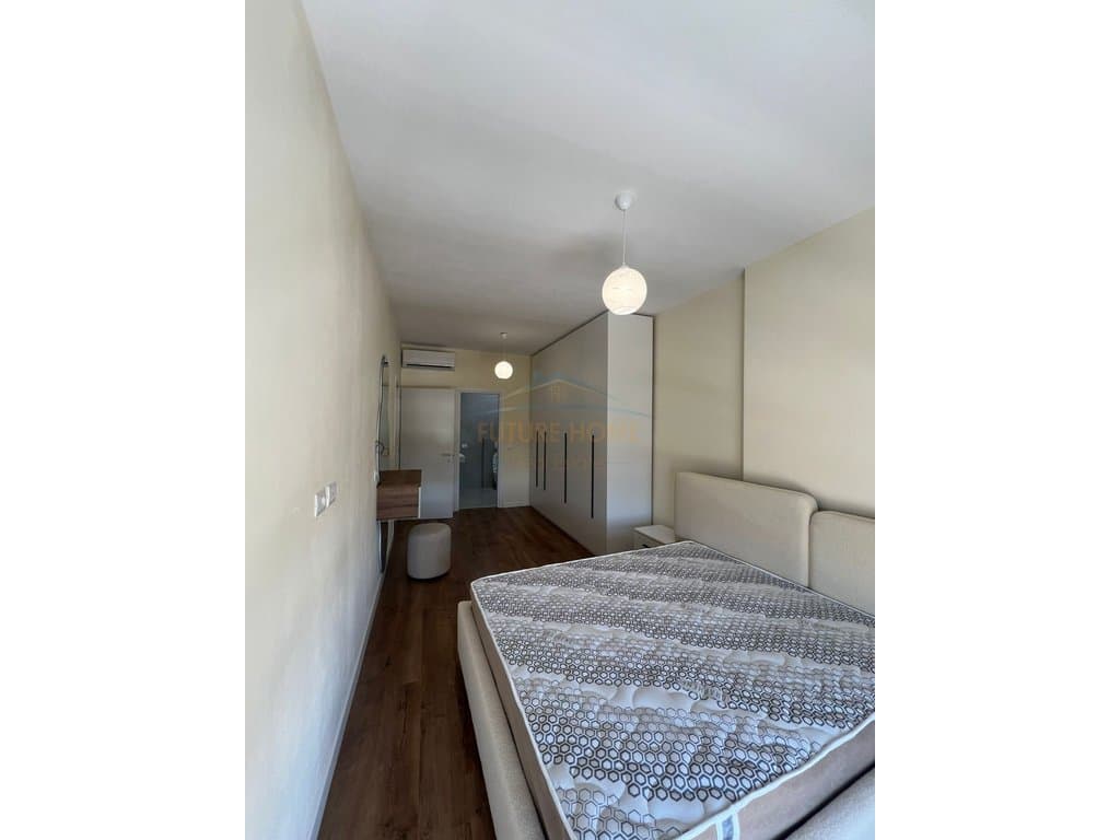 Qera Apartament 2+1+2+Post, Rruga 5 Maji, Tiranë 4