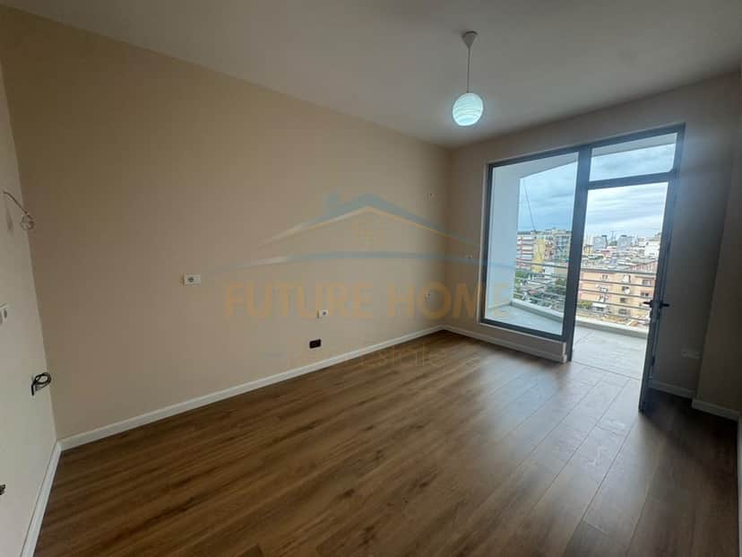 Shitet, Apartament 1+1, Rruga e Kavajes 1