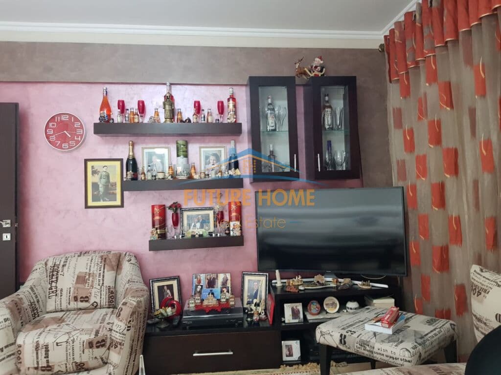 Shitet, Vilë 2 Katëshe, Jordan Misja, Tiranë. 4