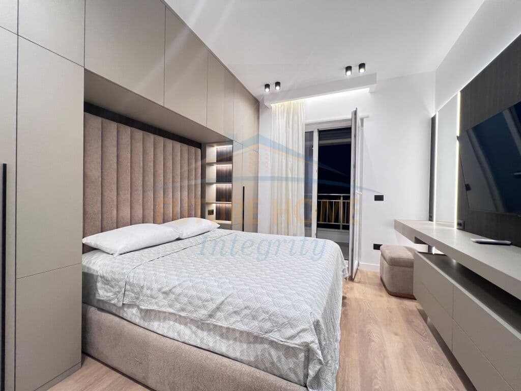 Qera, Apartament 1+1+Post Parkimi, Porcelan, Tiranë. 4