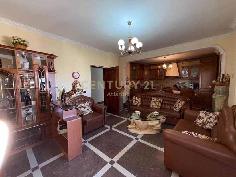 Apartament 3+1+2 tualete Për Shitje në Durrës - 270000€ | 150 m² 1