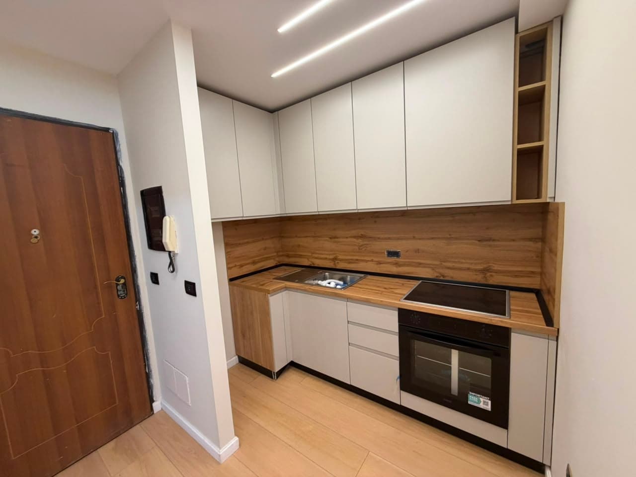 Qera, Apartament 2+1, Rruga e Kavajes, Tirane . Empire71969 4