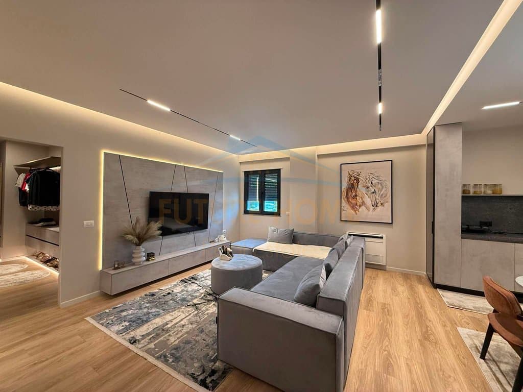 Shitet, Apartament 2+1+ Post Parkimi, Residenca "Oasis", Unaza e Re 1