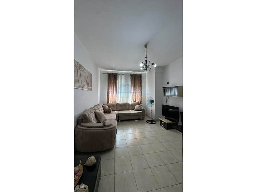 Shitet Apartament 2+1, Astir 1