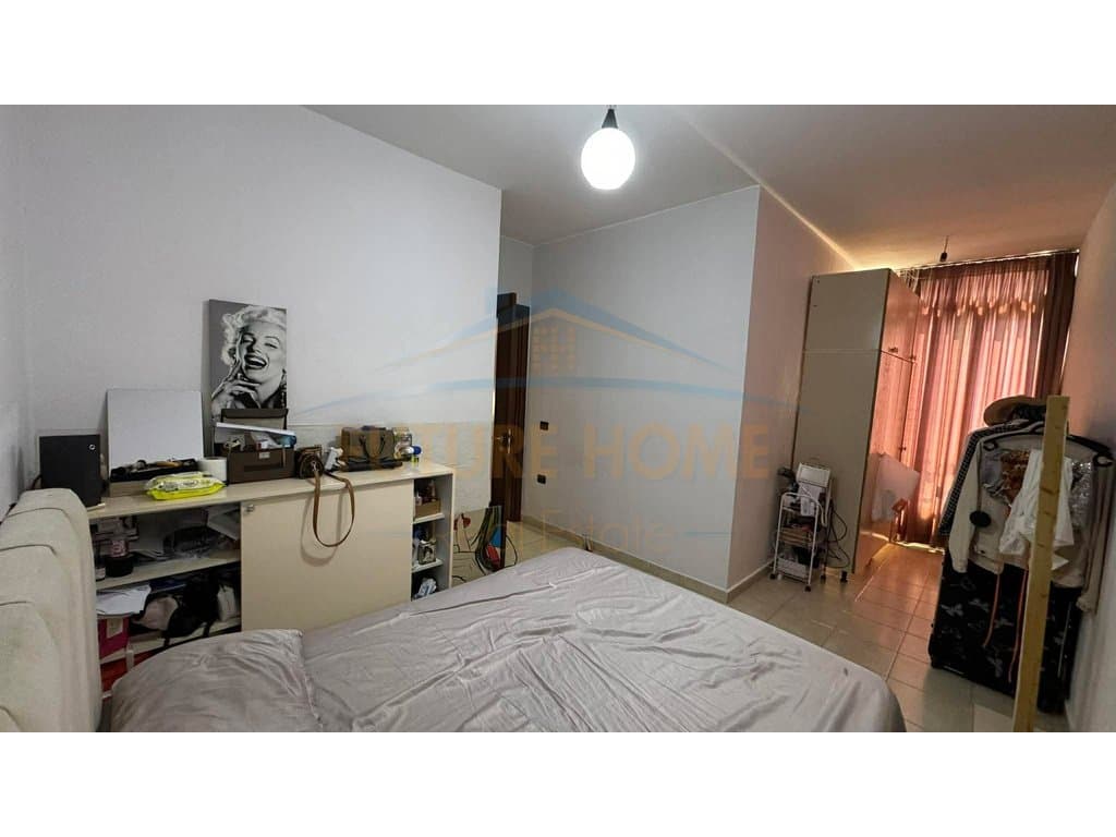 Shitet Apartament 2+1, Astir 5