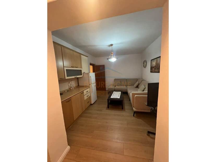 Qira, Apartament 2+1, Oxhaku, Tiranë.