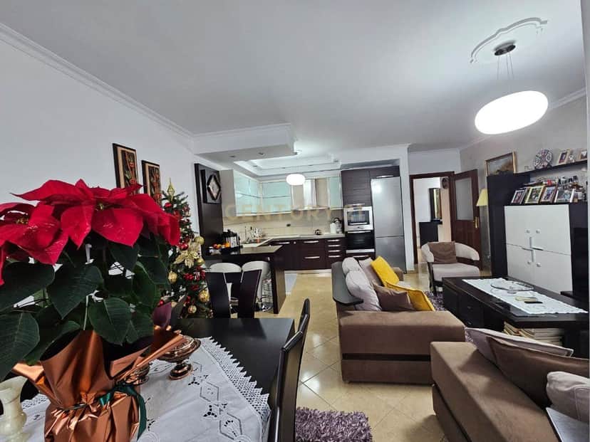 SHITET APARTAMENT 3+1+2 | RRUGA 5 MAJ, PAS KONKORD CENTER 1