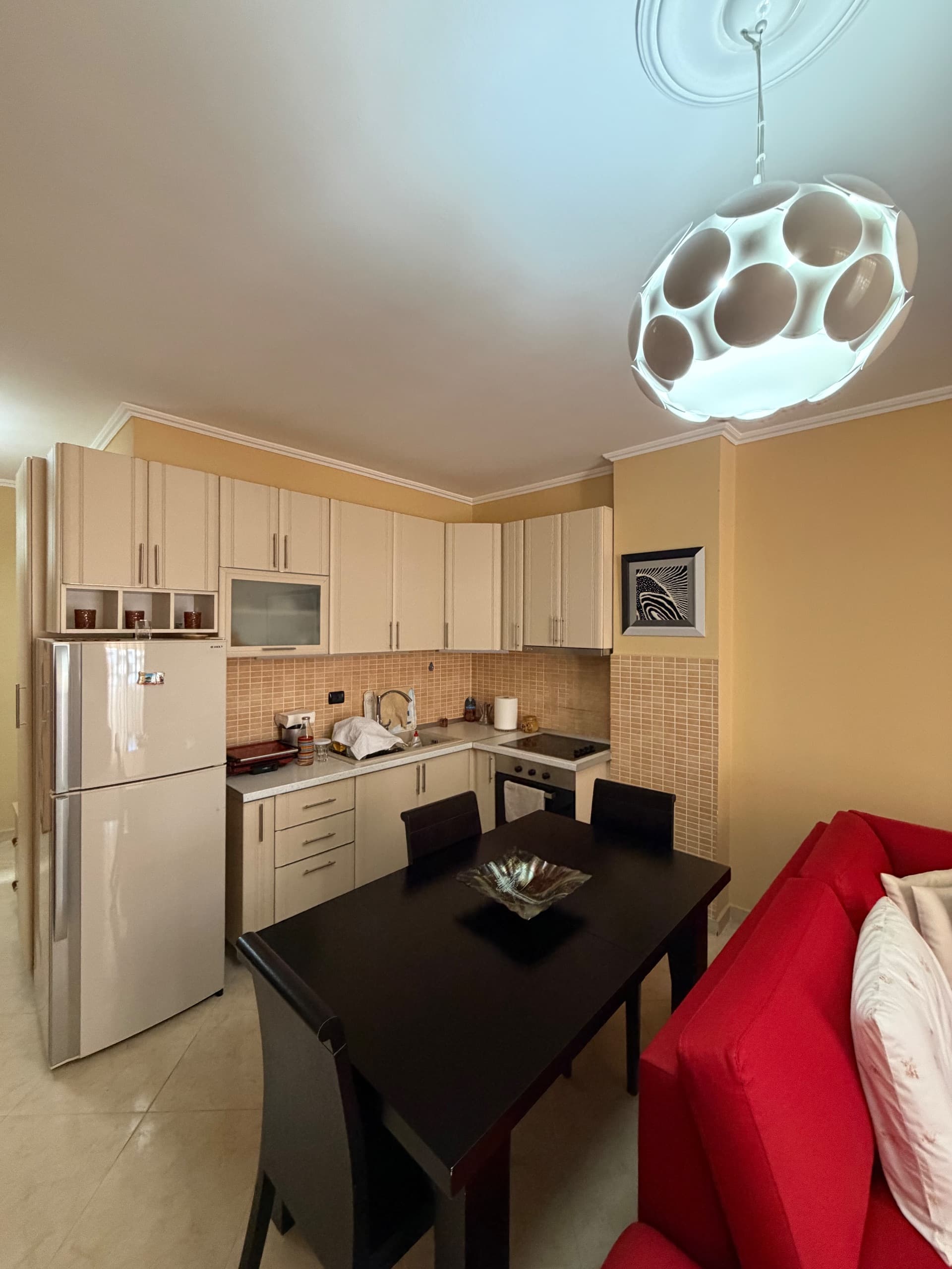 Shitet apartament 2+1 me Hipoteke 2