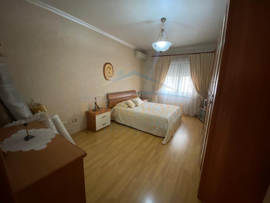Qera, Apartament 3+1+2, Zogu i Zi, Tiranë. 4