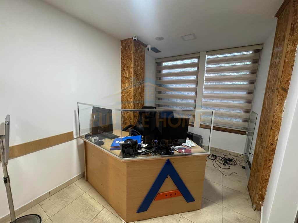 Qera, Duplex për Zyra, Myslym Shyri, Tiranë