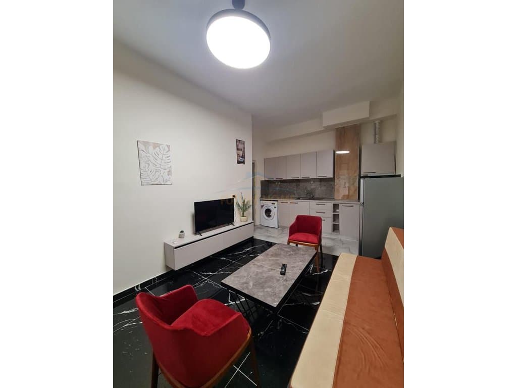 Qira, Apartament 1+1, Alidemi, Tirane. 350 € 30,000 Lekë 1