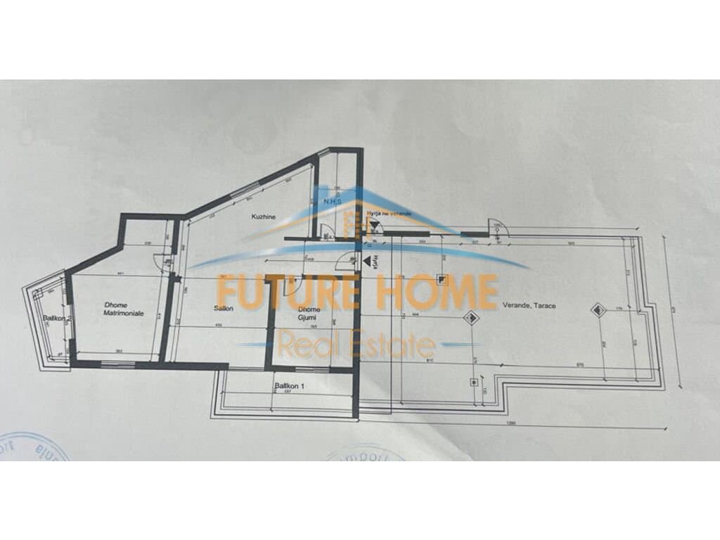 Disponojme apartament 2+1 per shitje me vendndodhje ne Fresk, Rruga Muhamet Deliu. 2