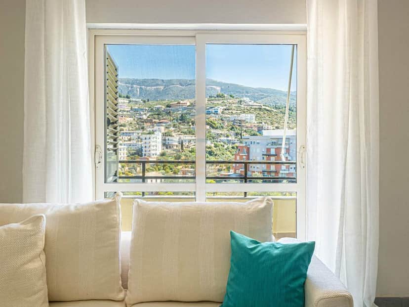 Shitet, Apartament 2+1, Himarë. 1