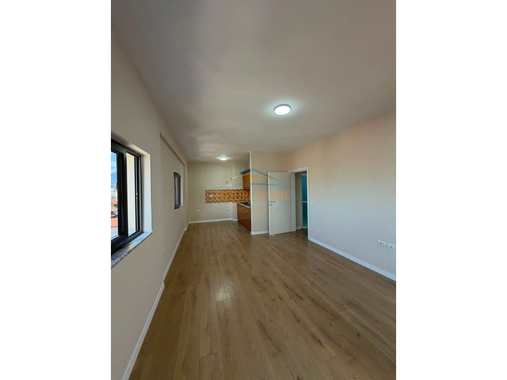 Shitet, Apartament 2+1+2, Don Bosko 2