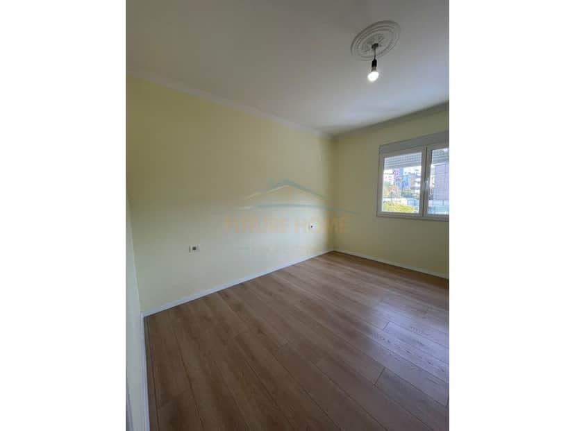 Shitet, Apartament 1+1,Rruga Irfan Tomini, Tiranë 1