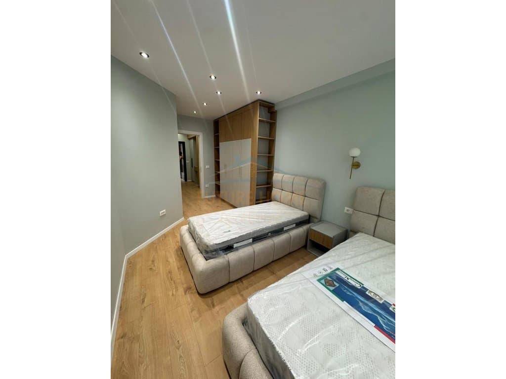 Shitet, Apartament 2+1, Misto Mame UNA73546 5