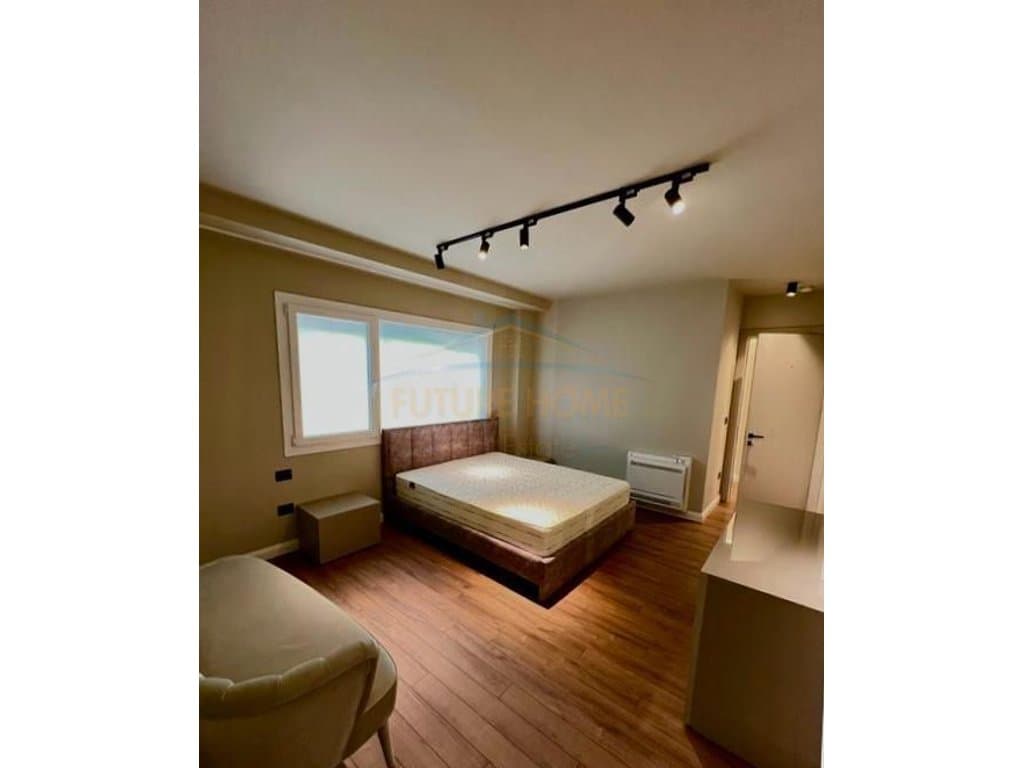 Shitet, Apartament 3+1+3 , Rezidenca Long Hill, Tiranë. 5