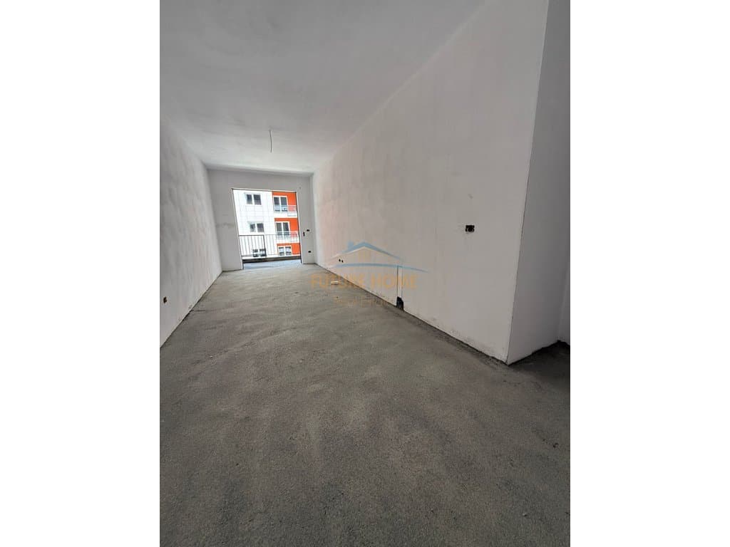 Shitet, Apartament 2+1, Space City, Paskuqan. 5