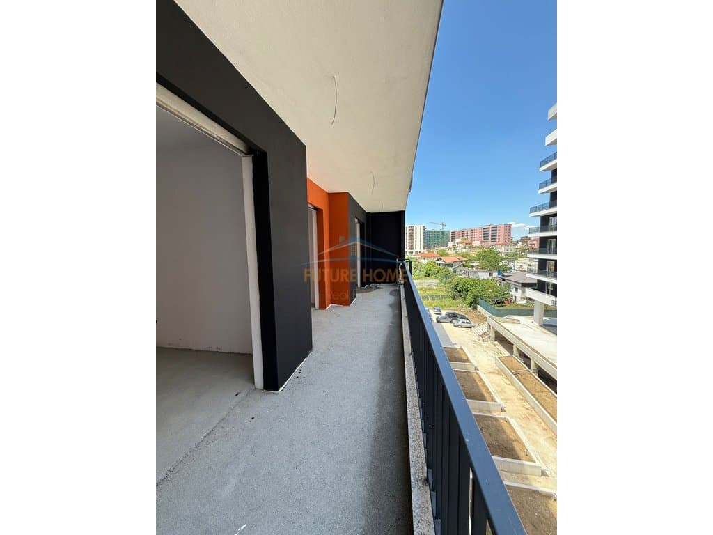 Shitet, Apartament 2+1, Space City, Paskuqan. 1