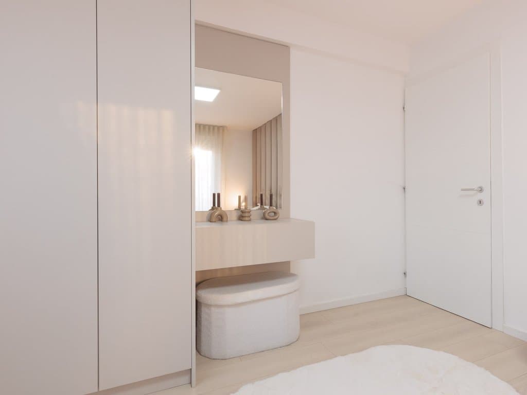 Shitet , Apartament 3+1, Rruga Mine Peza, Tiranë 1
