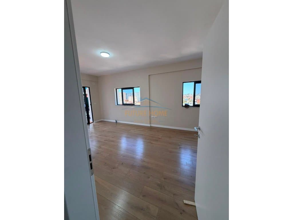 Shitet, Apartament 2+1+2, Don Bosko, Tiranë 3