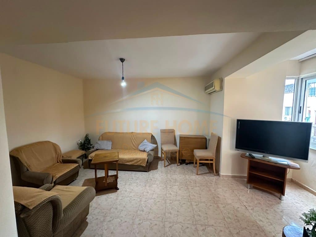 Qera, Apartament 1+1, Rr Fortuzi , Tirane