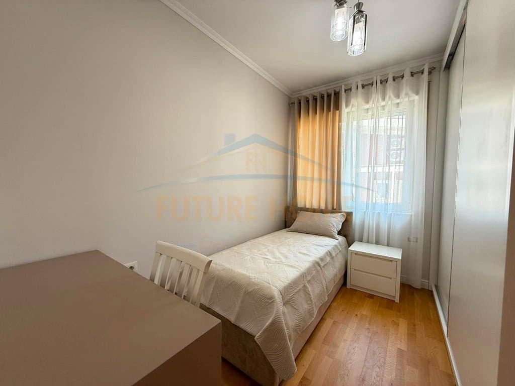 Shitet, Apartament 3+1+2 + Post Parkimi, Rruga Eduard Mano, Kopshti Zoologjik UNA71143 2