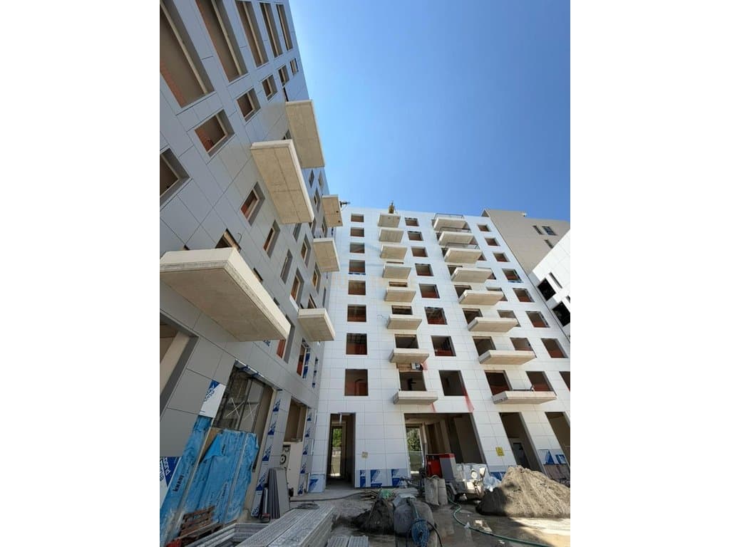 Shitet, Apartament 2+1+2, Olia Residence, Jordan Misja, Tiranë. 3