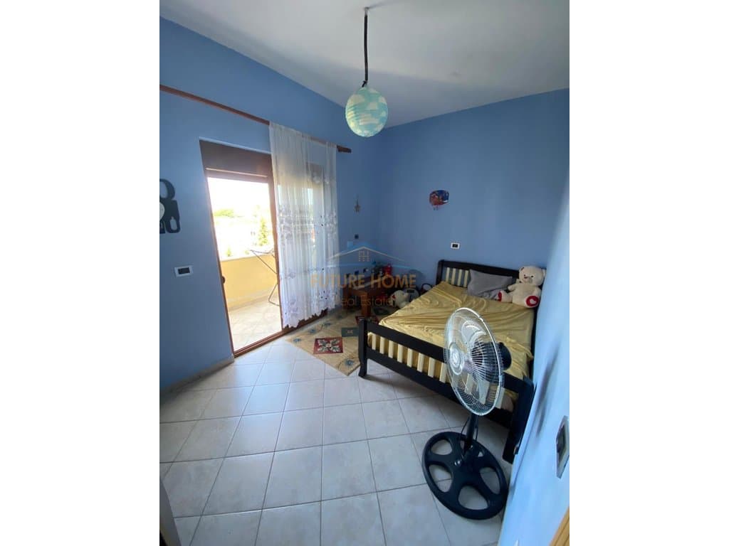 Shitet apartament 3+1, kati i 3 i një Vile, Shkozë, Tiranë. 5