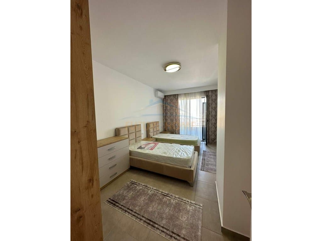 Shitet, Apartament 2+1, Kamëz 2