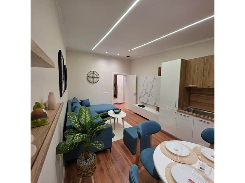Shitet Apartament 1+1 – 100 m nga Plazhi, pranë Hotel Adriatik | Durrës 1