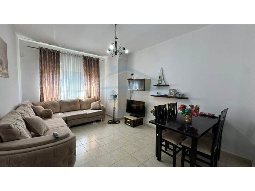 Shitet, Apartament 2+1, Unaza e Re 1
