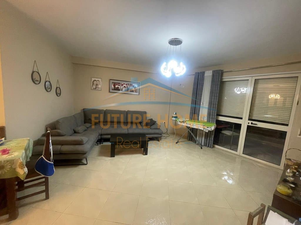 Shitet, Apartament 2+1, Yzberisht, Tiranë 2
