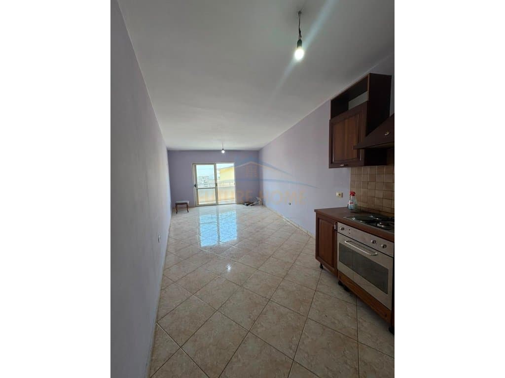 Shitet,Apartament 1+1,Rruga Shefqet Kuka,Fresk 2