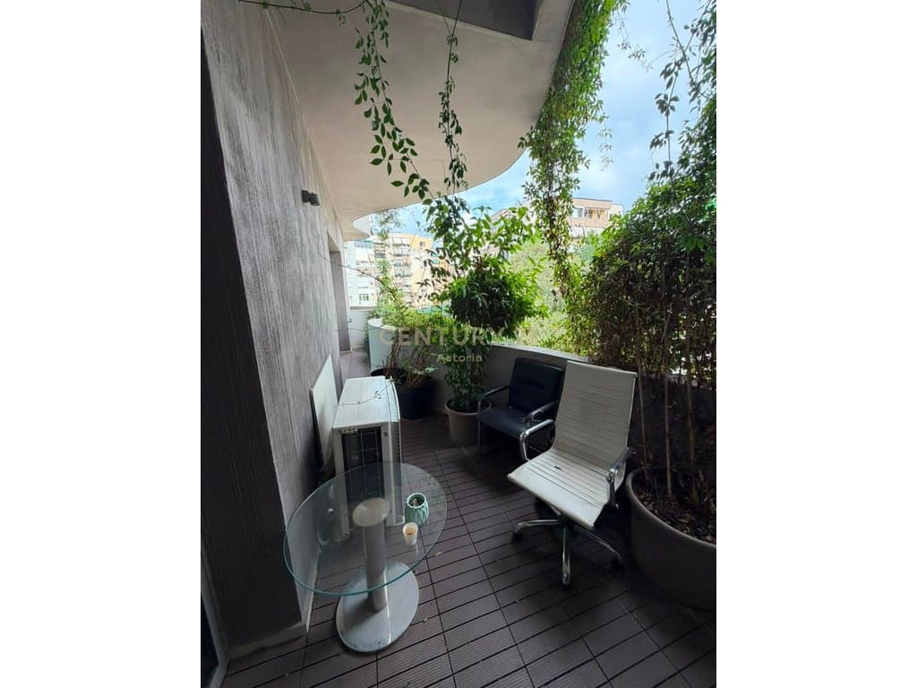 SHITET AMBIENT ELITAR NË LION RESIDENCE – IDEAL PËR ZYRA, BANIM DHE INVESTIM 1,025,500 € 4