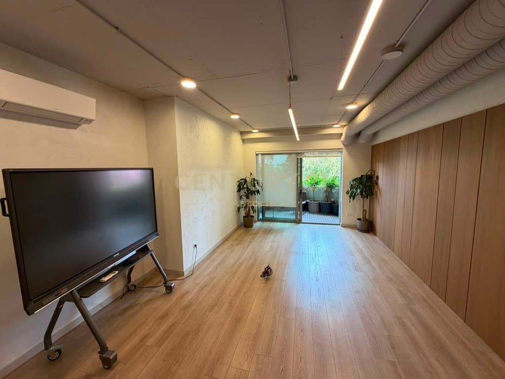 SHITET AMBIENT ELITAR NË LION RESIDENCE – IDEAL PËR ZYRA, BANIM DHE INVESTIM 1,025,500 € 2