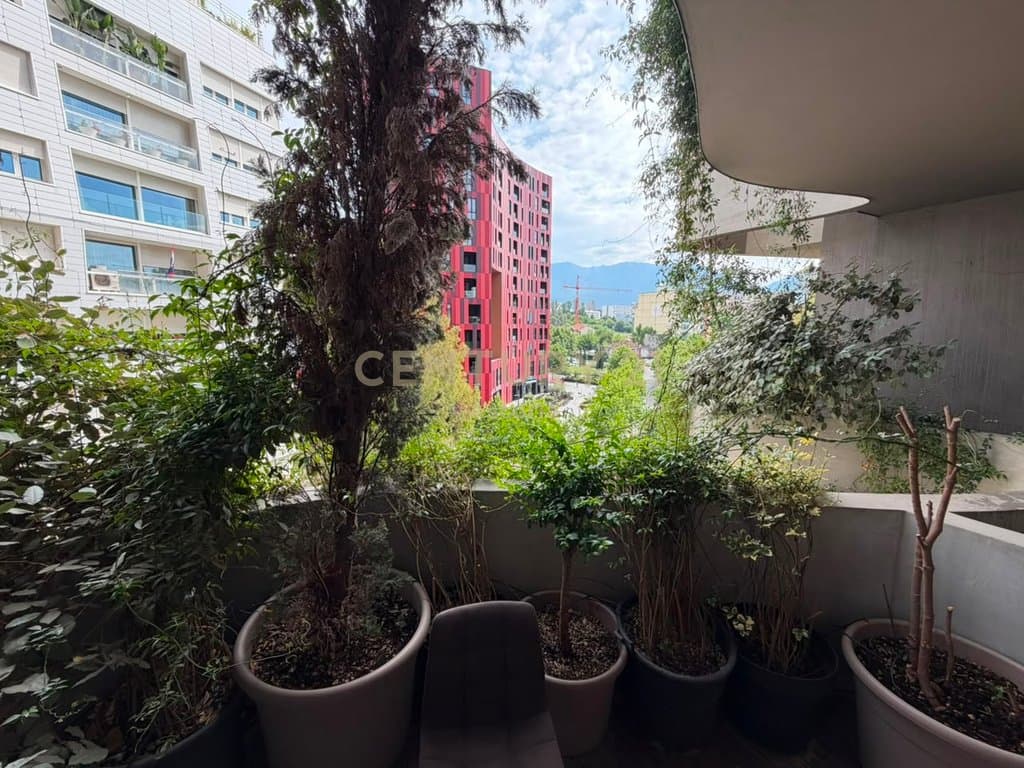 SHITET AMBIENT ELITAR NË LION RESIDENCE – IDEAL PËR ZYRA, BANIM DHE INVESTIM 1,025,500 € 1