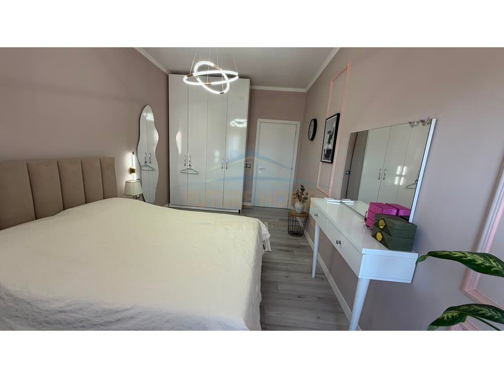 Shitet Apartament 2+1+2+Post Parkimi, Yzberisht, Tirane 4