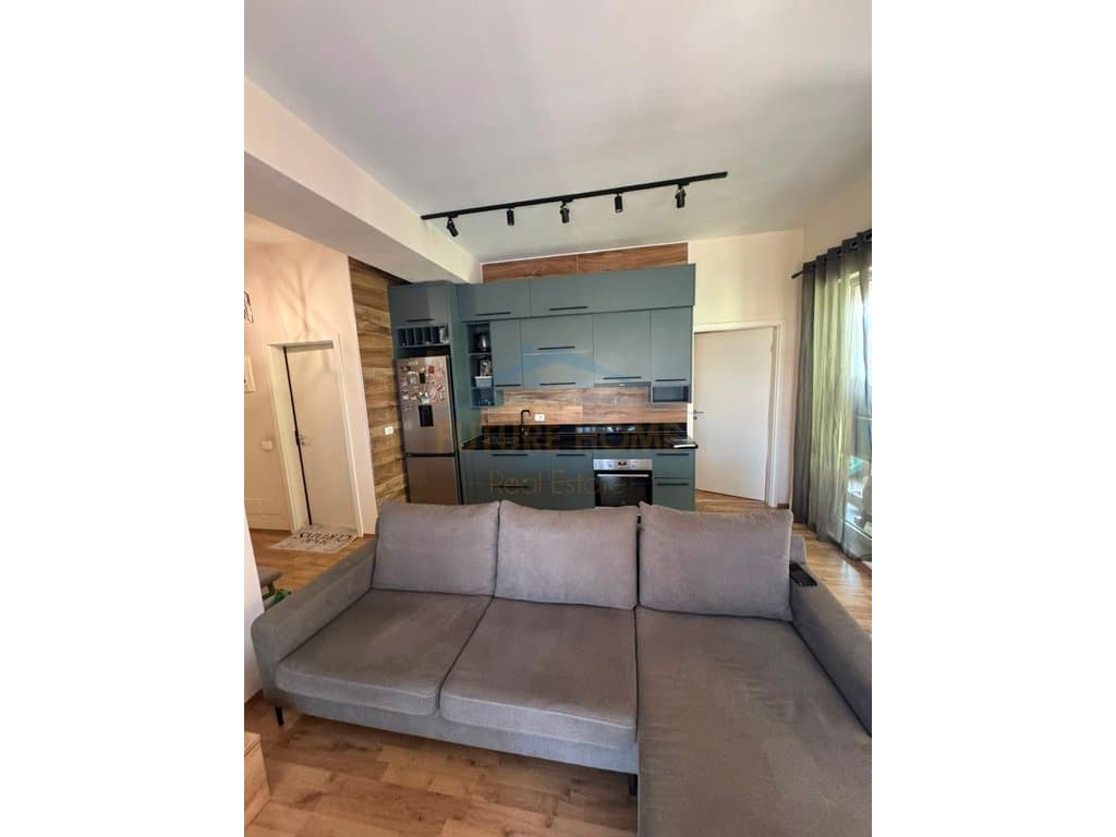 Shitet, Apartament 3+1+2, Kompleksi Mangalem, Ali Demi, Tiranë 3