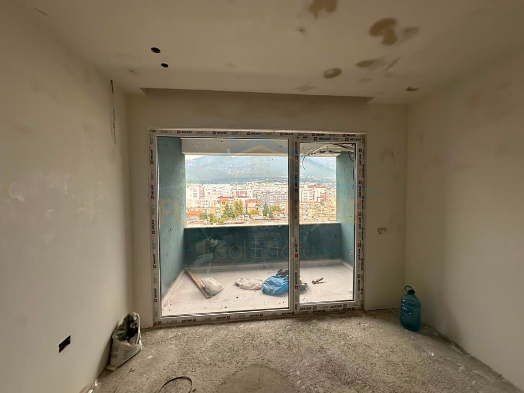 Shitet , Apartament 2+1, "Mirabella Residence", Oxhaku , Tiranë 3