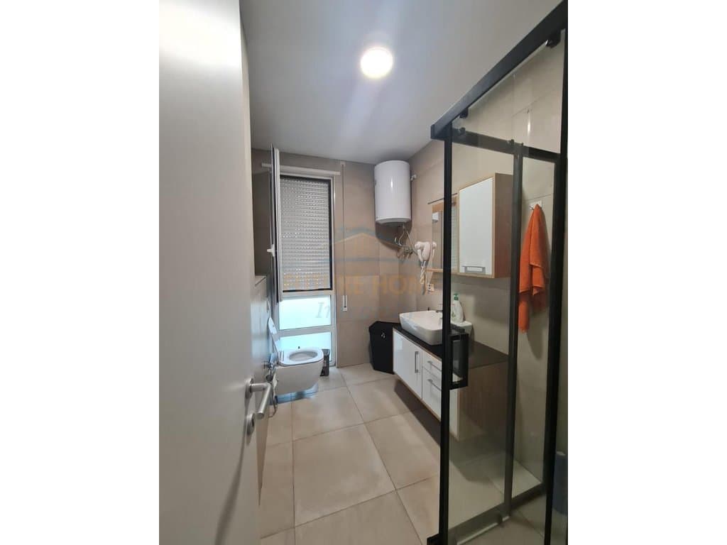 Shitet, Apartament 2+1+Oborr, San Pietro Residence, Gjiri i Lalëzit. 2