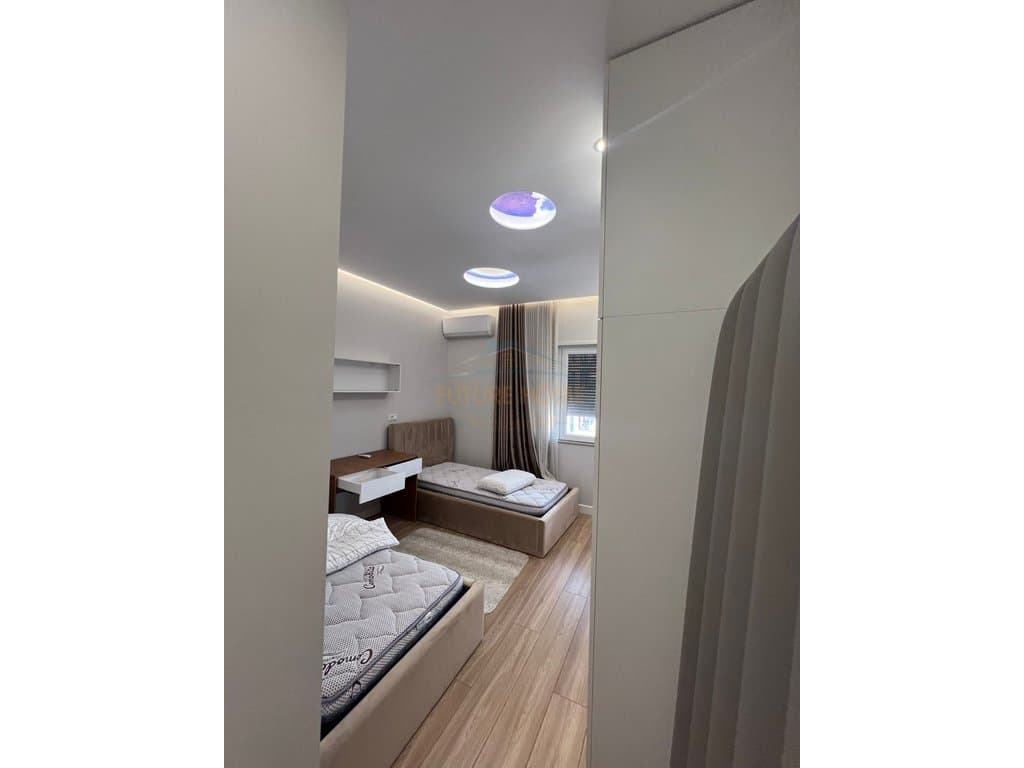 Shitet, Apartament 2+1+2+ Depo, Rruga Bill Klinton, Tirane 2