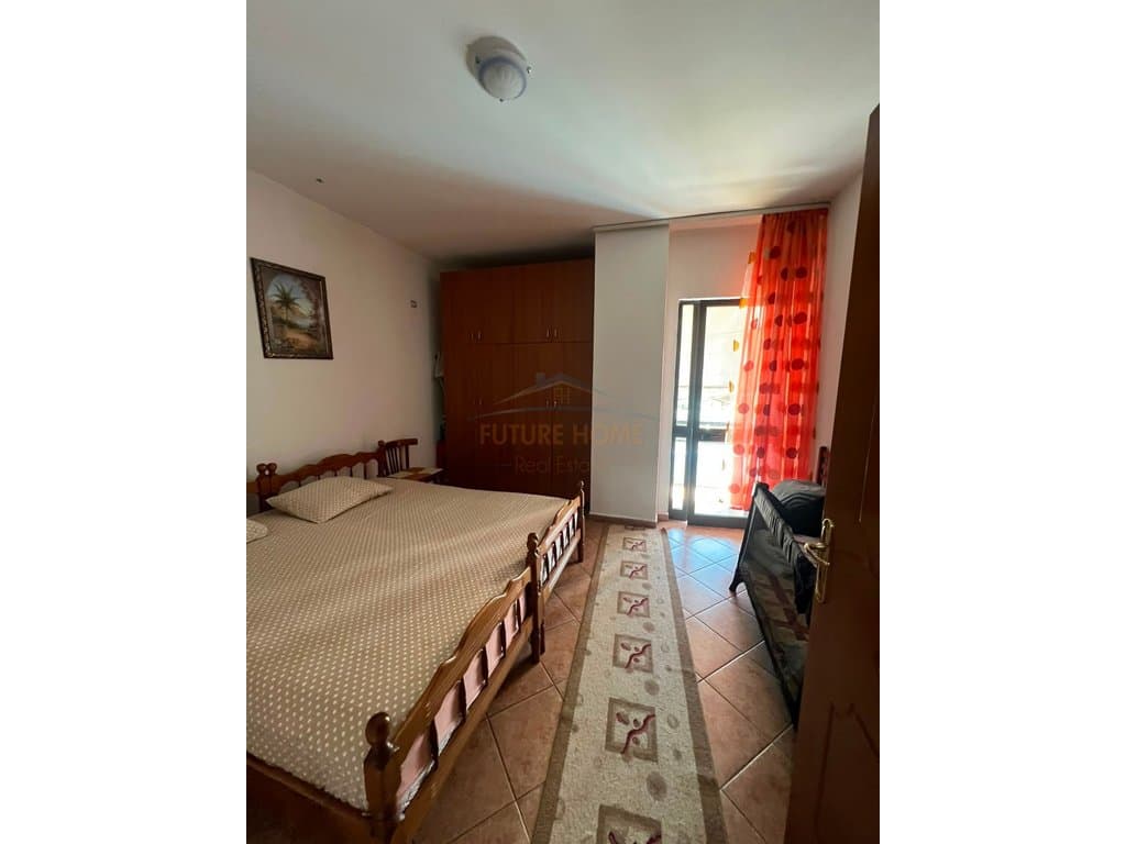 Shitet, Apartament 2+1+2, Rruga 5 Maj, Tirane PRM72159 2
