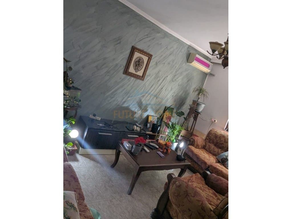 Shitet, Apartament 1+1, Ali Demi, Tiranë. 4