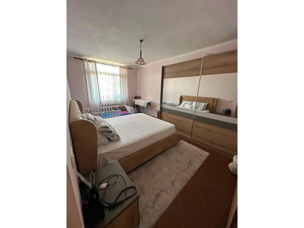 Shitet, Apartament 1+1, Ali Demi Orange71995 1